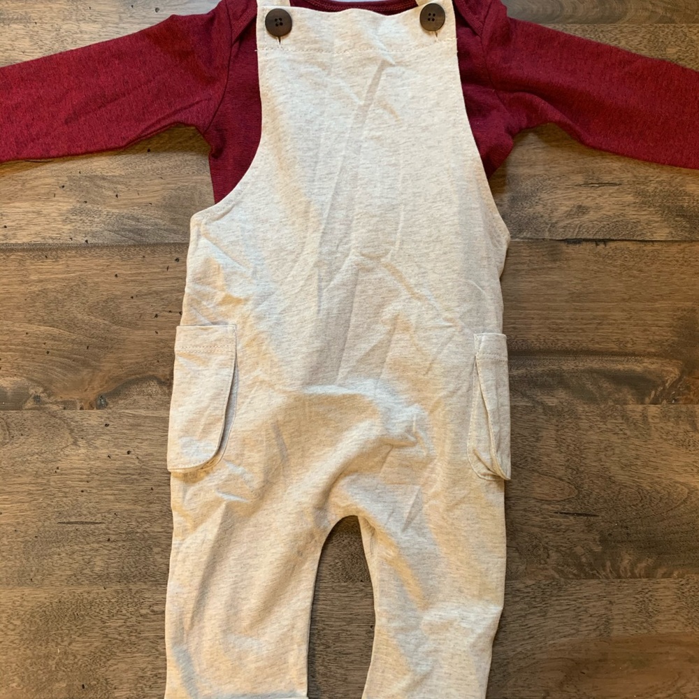 NWT! Top is Me&Henry, overalls are Milkbarn.